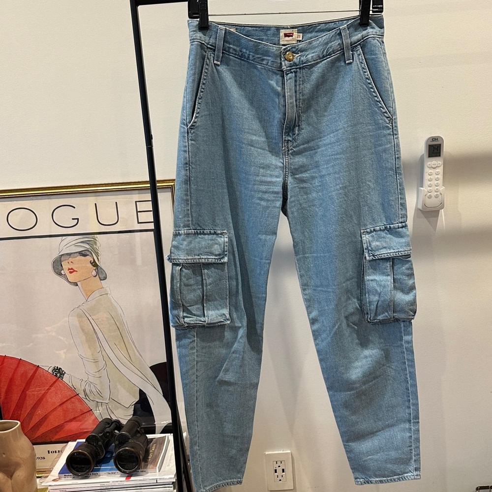 Levi’s Blue Cargo Jeans
